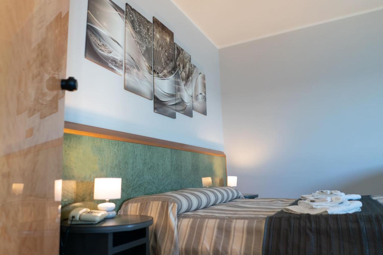 טורה מליסה Hotel Melissa מראה חיצוני תמונה