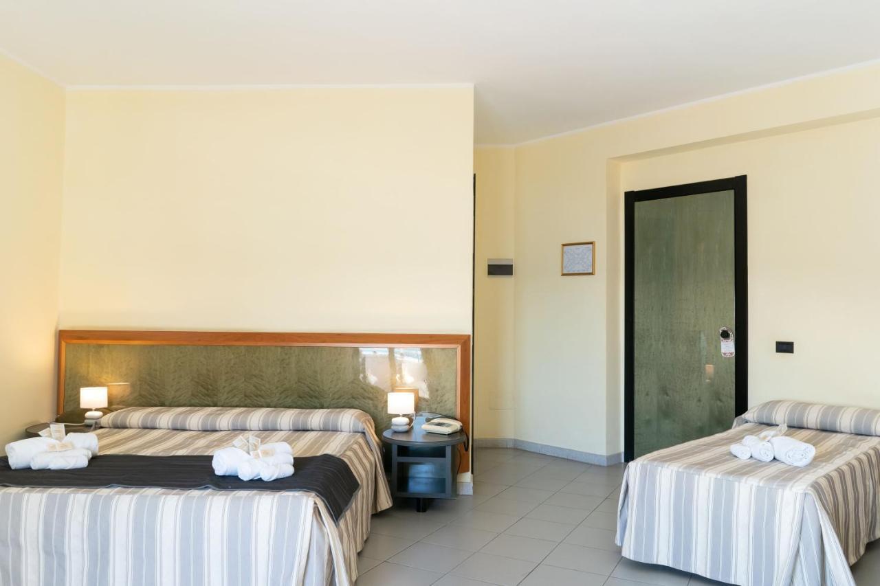 טורה מליסה Hotel Melissa מראה חיצוני תמונה